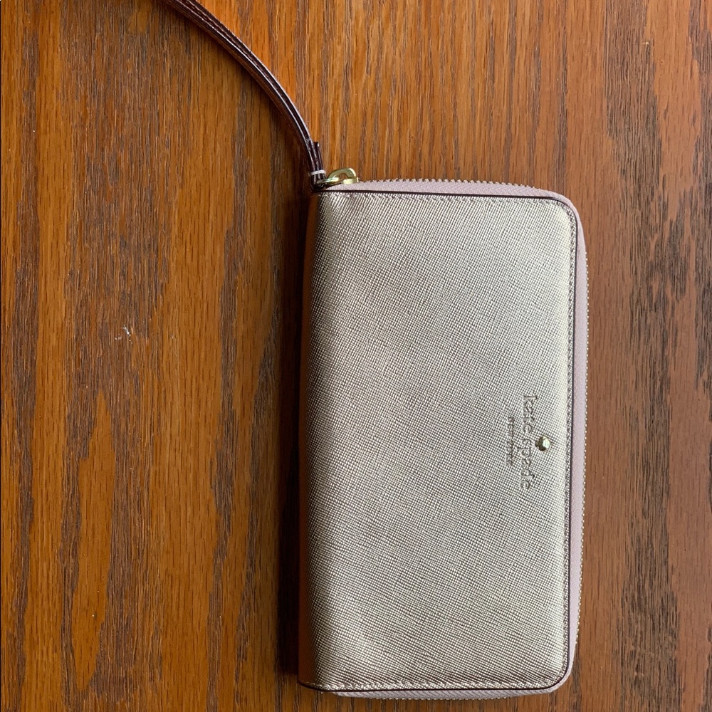 Kate Spade wristlet